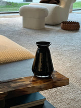 QUEEN vase black