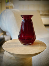 QUEEN vase ruby red